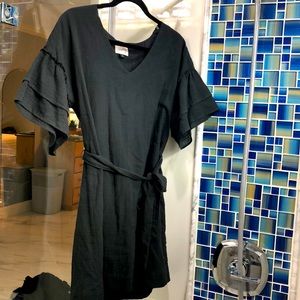 Charcoal colored 3/4 length sleeve dress